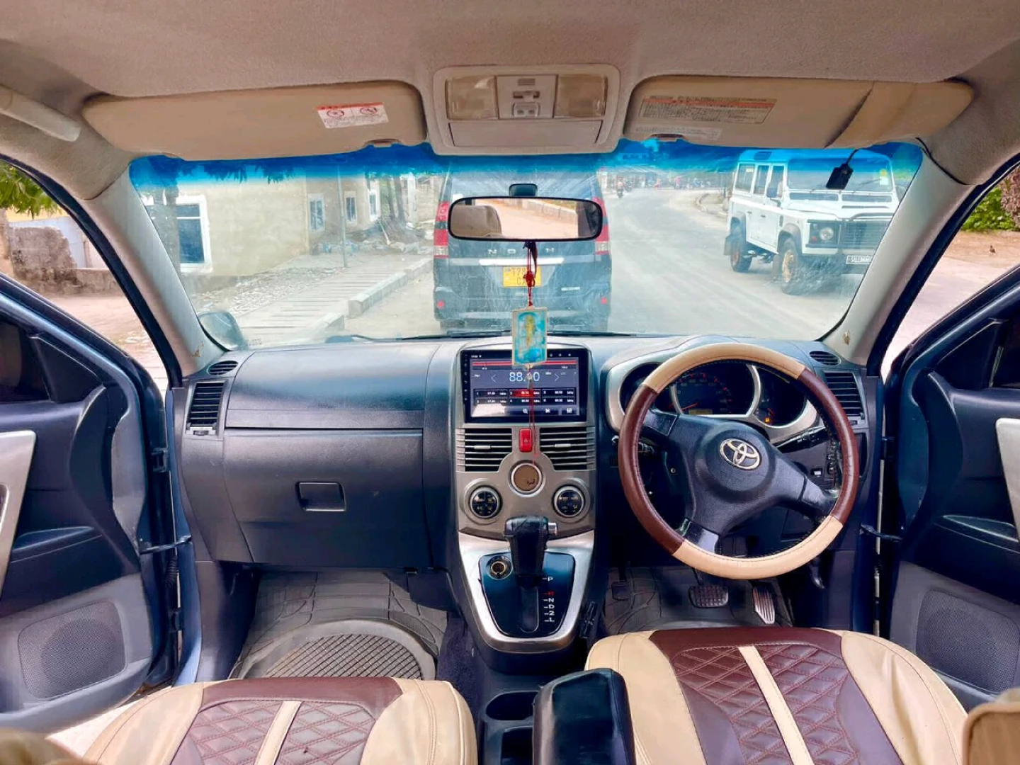 Toyota Rush G SUV 1490cc Low Mileage thumbnail 5