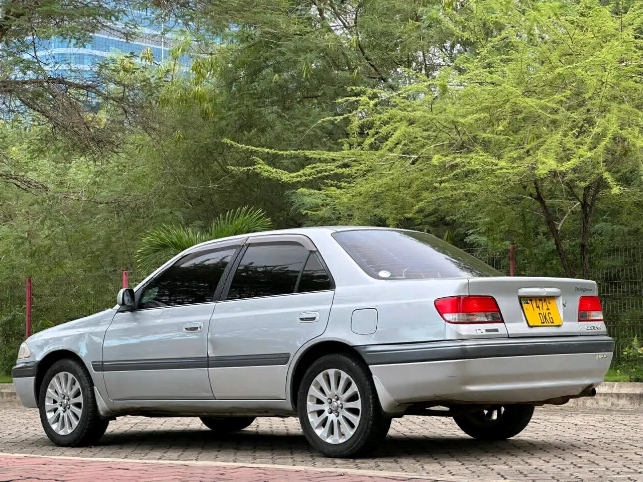Toyota Carina TI 2001 thumbnail 5