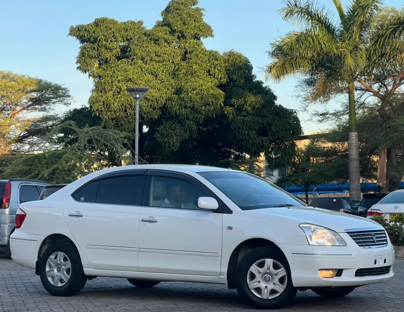 Toyota Premio X 2003 Sedan thumbnail 6
