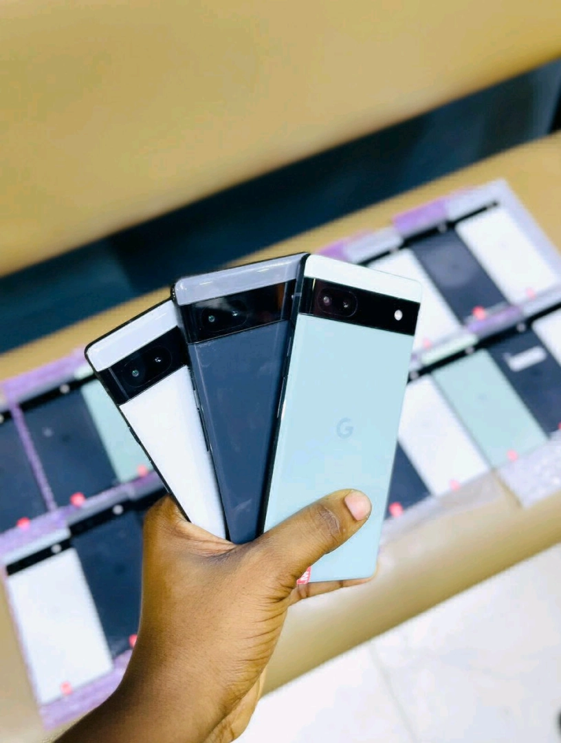 Google Pixel 6 Pro (8GB/256GB) with Accessories thumbnail 2