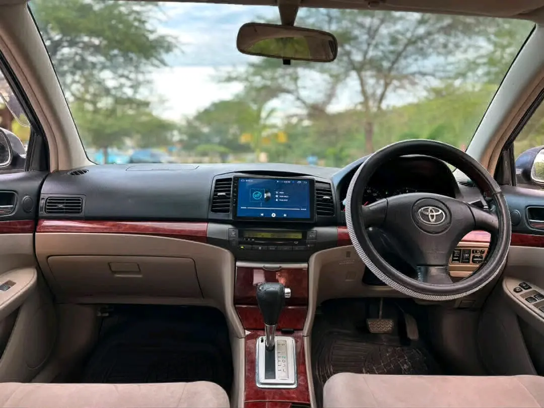 Toyota Premio 2004 thumbnail 9
