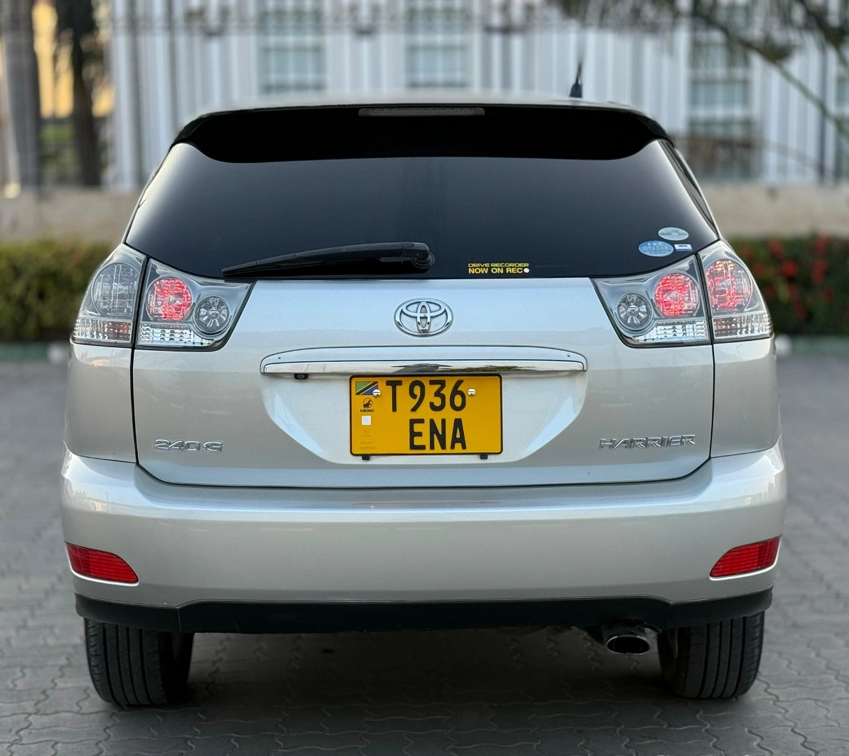 Toyota Harrier 2006 SUV (Silver) - Exchange Allowed thumbnail 3