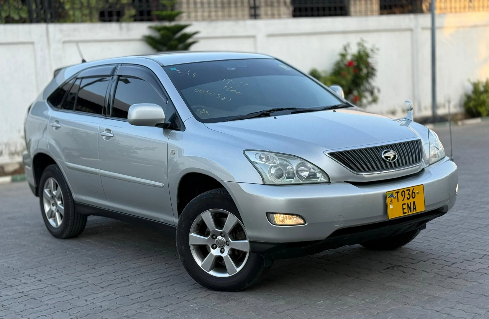 Toyota Harrier 2006 SUV (Silver) - Exchange Allowed thumbnail 5
