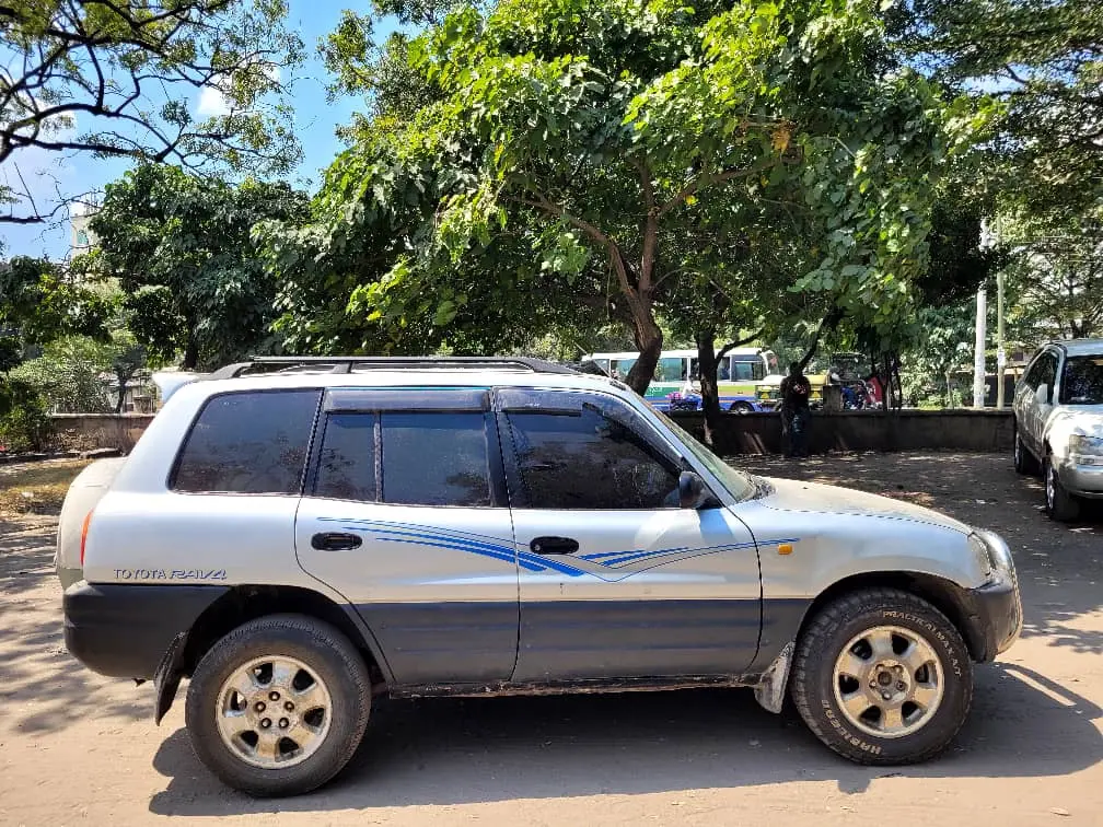 Toyota RAV4 Old Model (APP) thumbnail 2