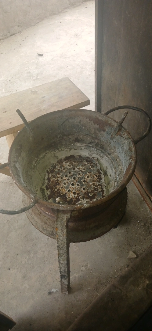 Jiko la Chenga (Charcoal Stove)