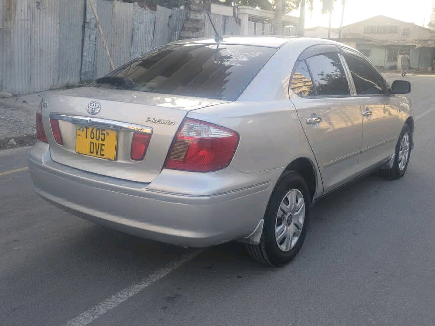 Toyota Premio X 2004 Silver Full AC thumbnail 4