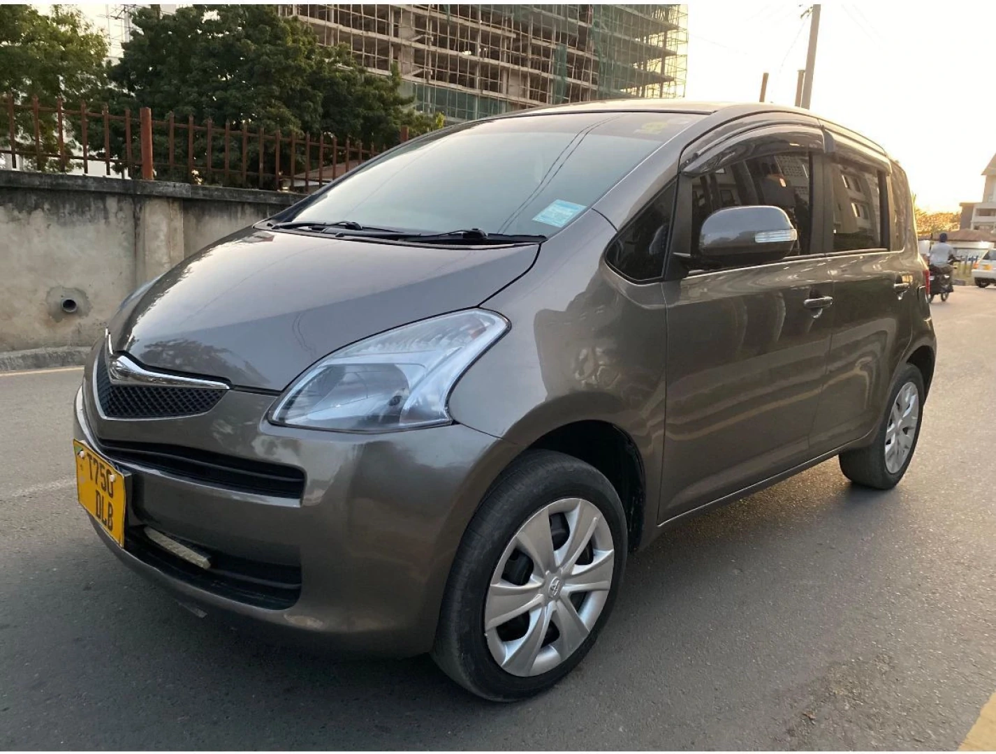 Toyota Ractis DLB 2007