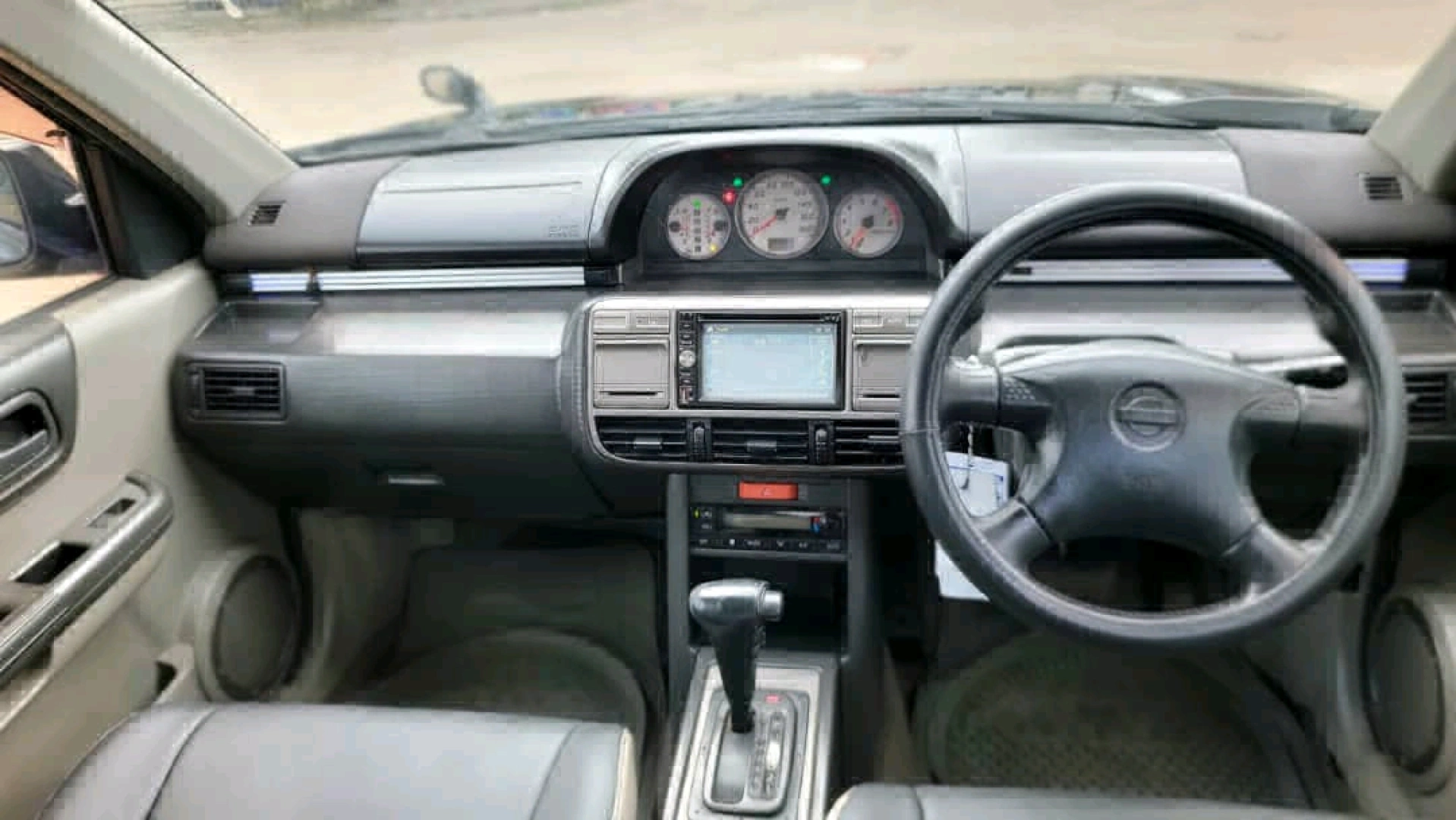Nissan X-Trail 2005, 1990cc, Full AC thumbnail 6