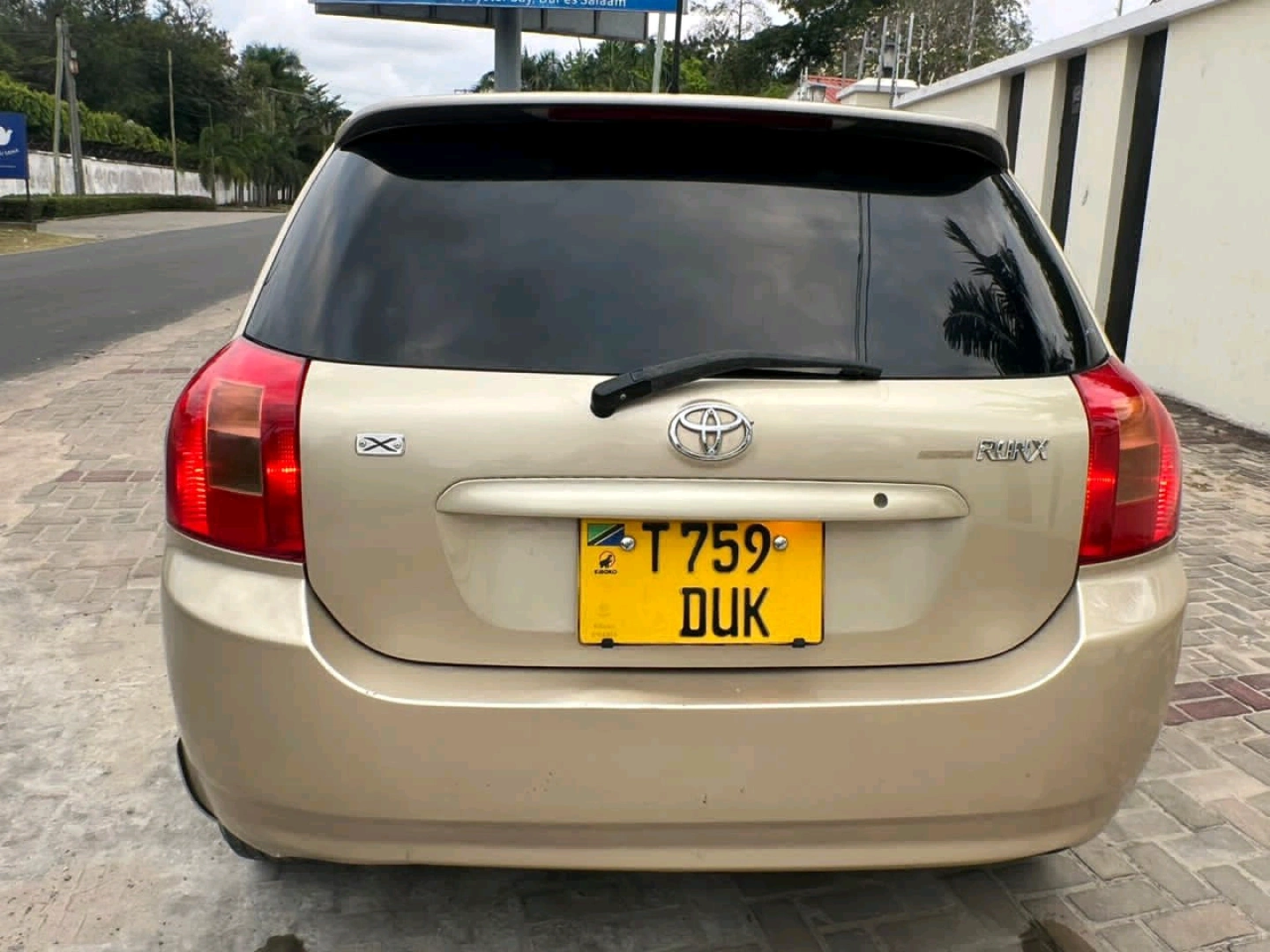 Toyota RunX 2002 Model 1490 CC For Sale thumbnail 2
