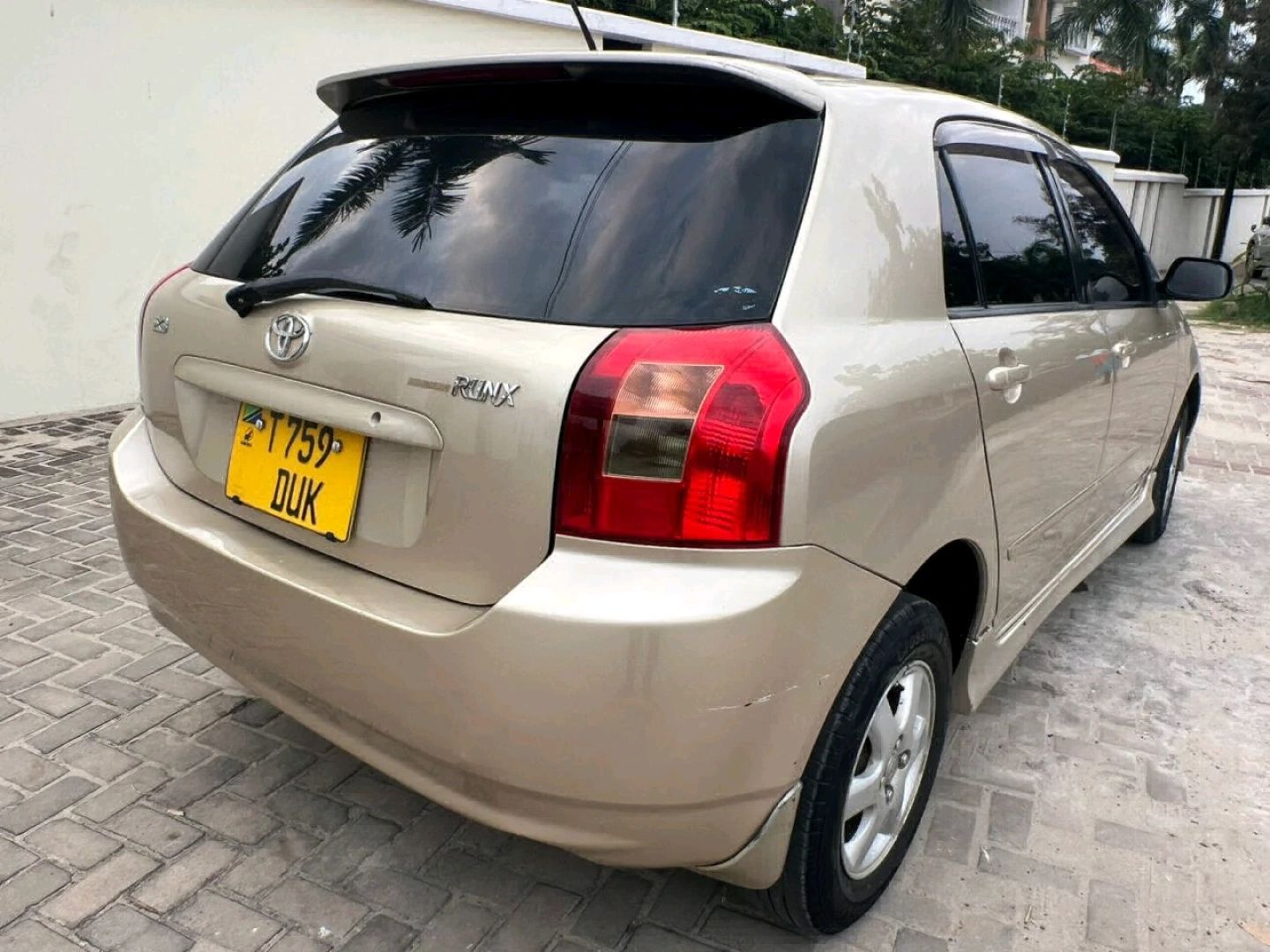 Toyota RunX 2002 Model 1490 CC For Sale thumbnail 5