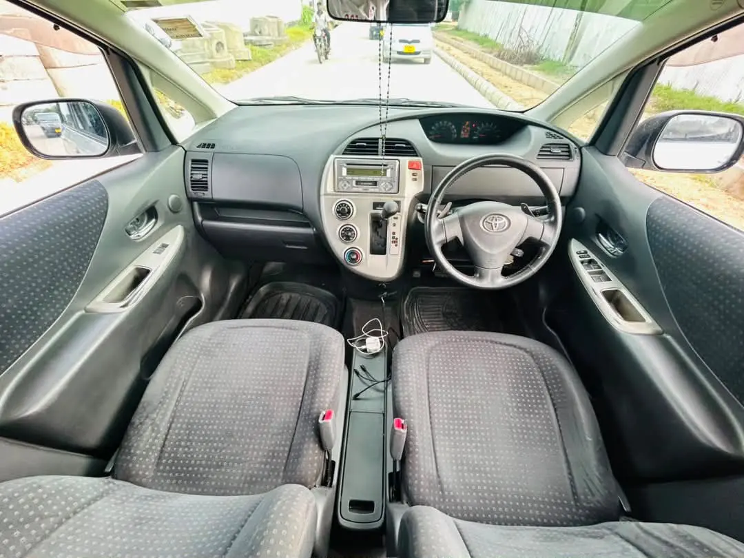 Toyota Ractis 2009 (ECB) thumbnail 8