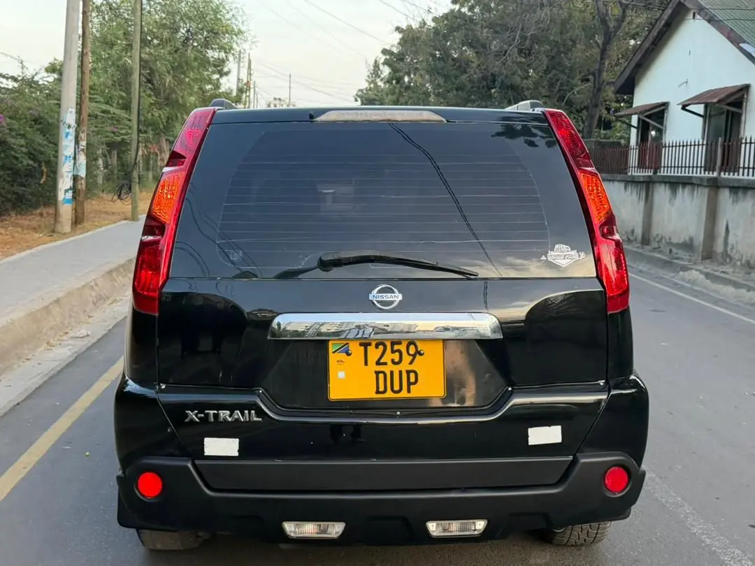 Black Nissan X-Trail SUV for Sale