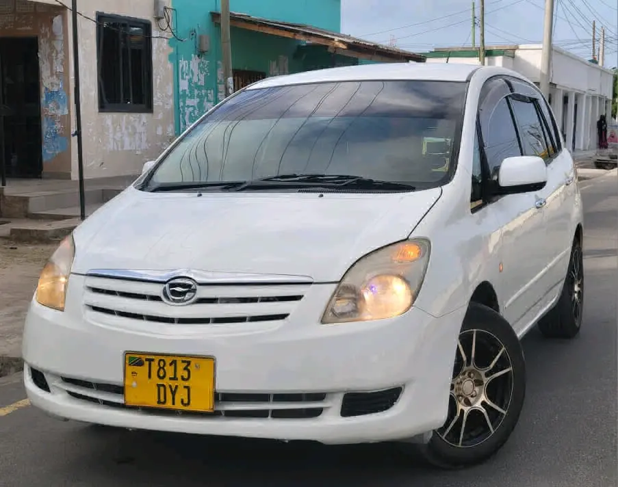 Toyota Spacio Minivan 1490cc, White