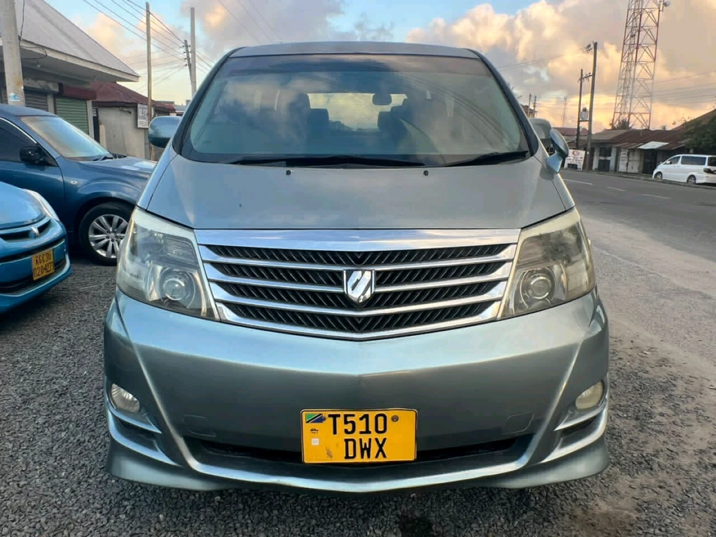 Toyota Alphard DWX 2006 Minivan