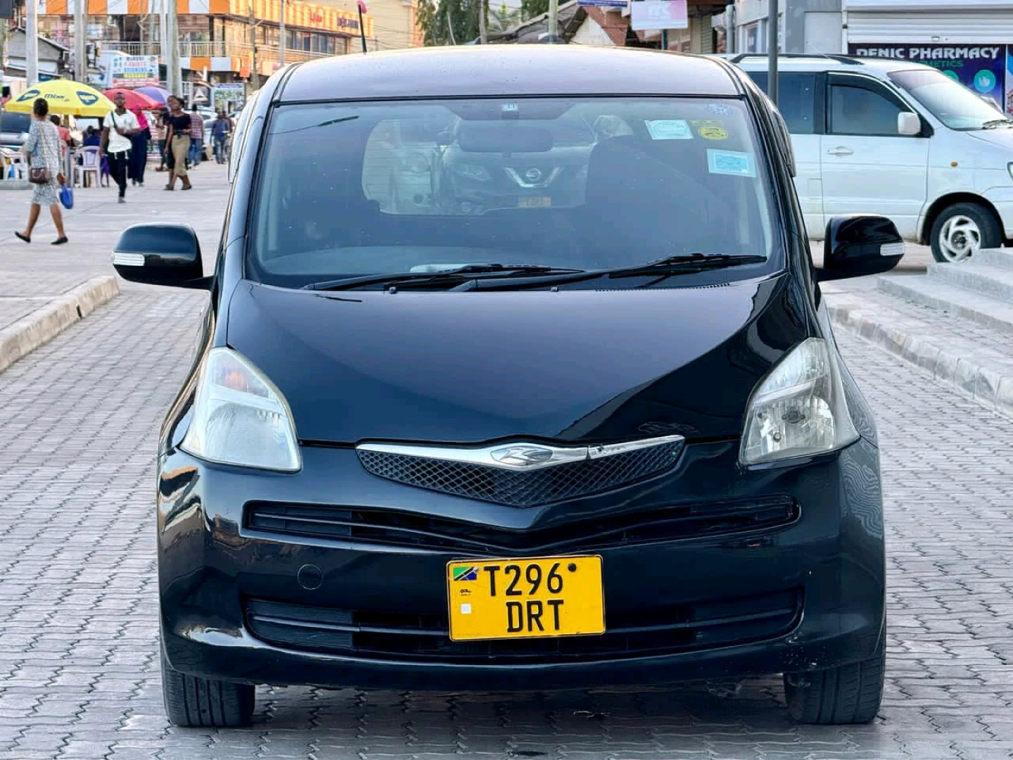 Toyota Ractis 2007 Black 1490cc for Sale