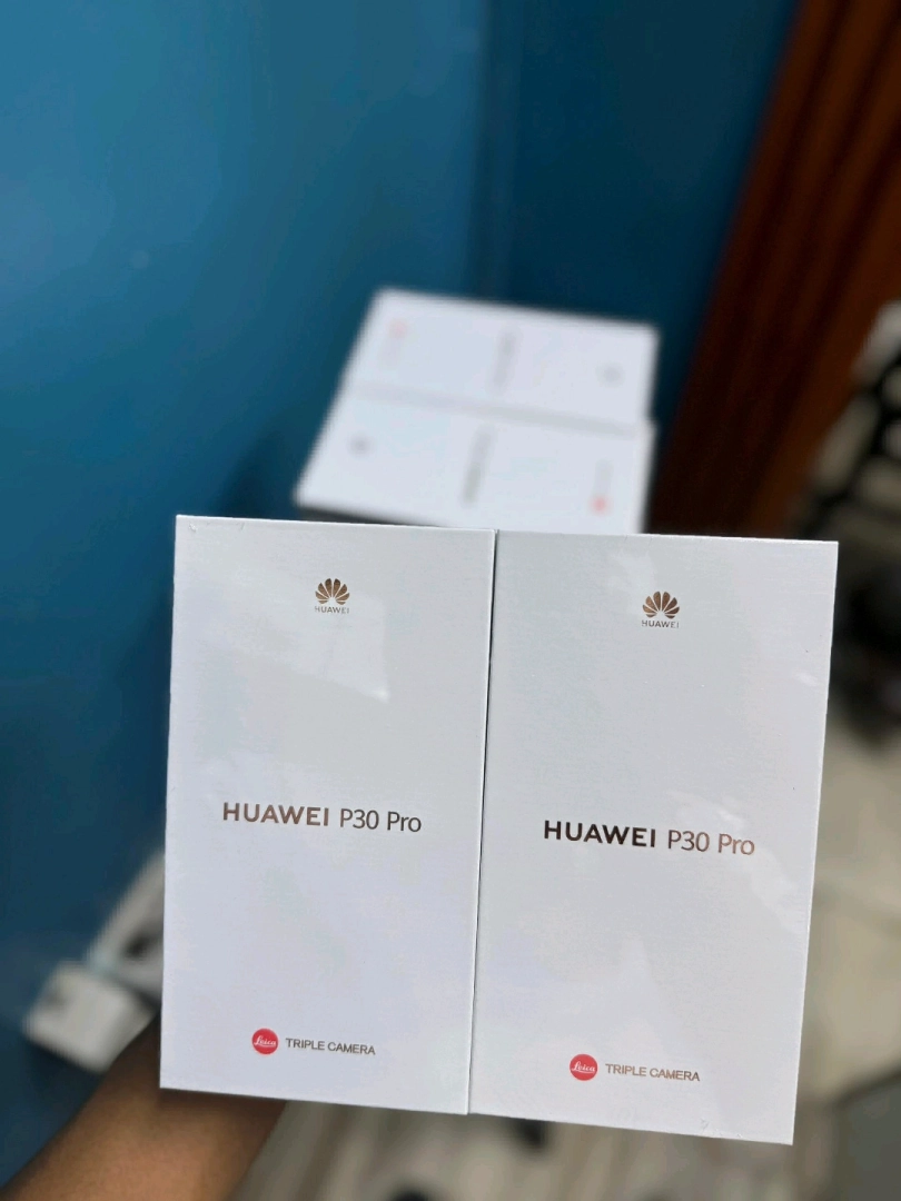 Huawei P30 Pro Smartphone (6GB/128GB) Full Box