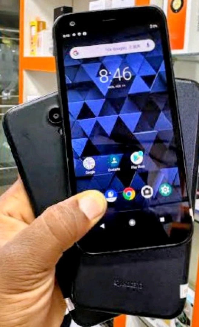 KYOCERA DIGNO 901k Smartphone 6GB RAM Used thumbnail 2