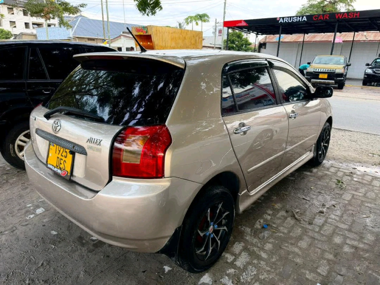 Toyota Allex Sedan 2002 (Reg No. DES) thumbnail 2