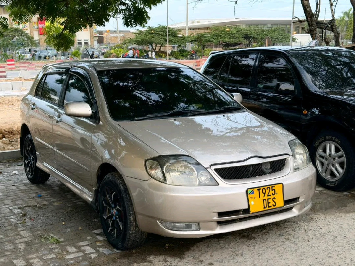 Toyota Allex Sedan 2002 (Reg No. DES) thumbnail 4