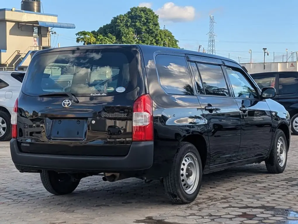 Toyota Probox 2017 New Model thumbnail 3