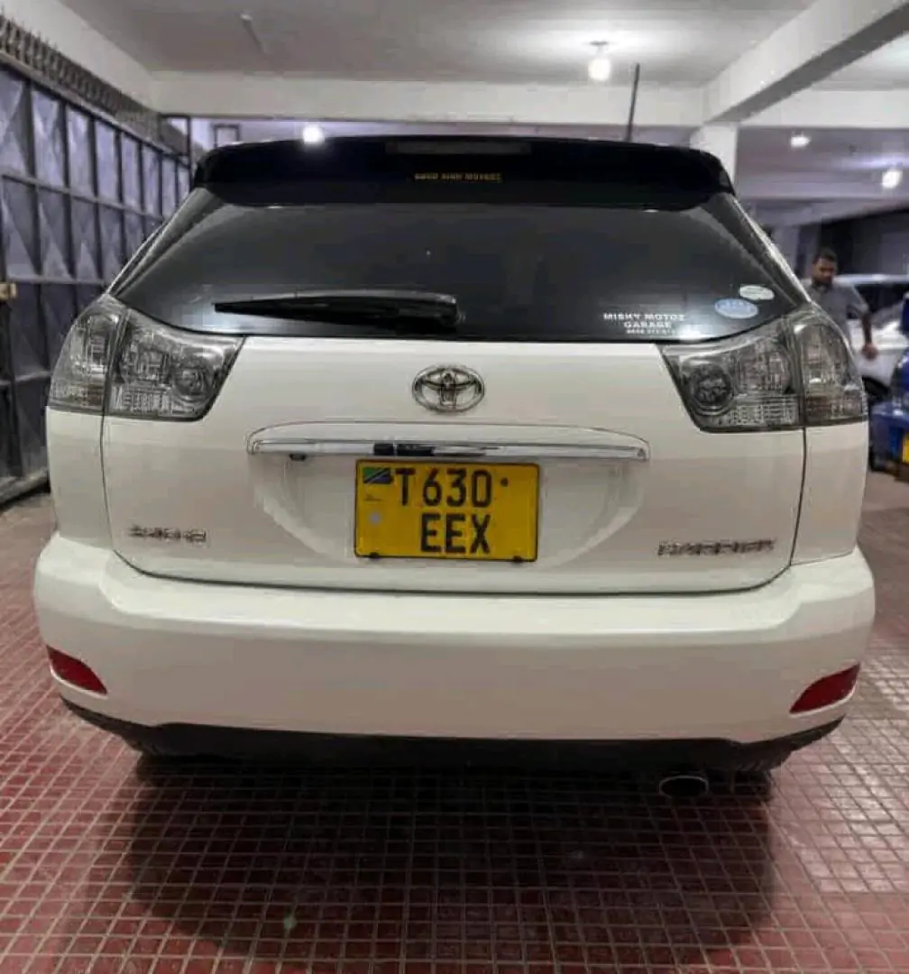 Toyota Harrier 2005, White thumbnail 7