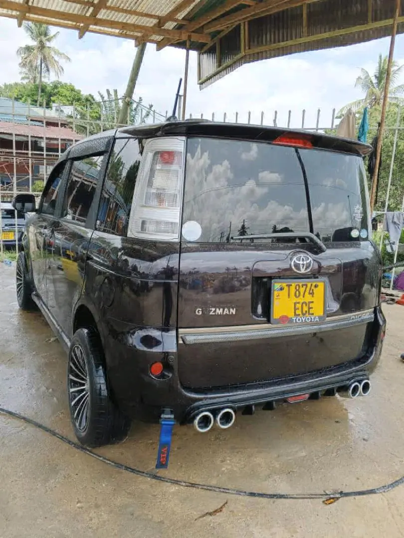 Toyota Sienta Nyeusi, 1490cc, AC Kamili thumbnail 4