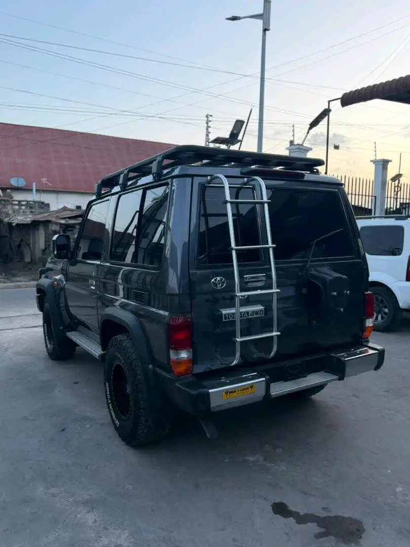 Toyota Land Cruiser LC71 Facelift 2LTE Turbo Diesel thumbnail 3