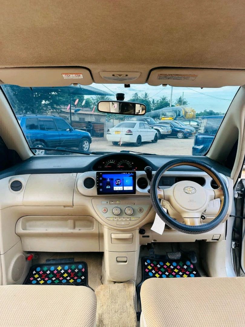 Toyota Porte DLG 1290cc Full AC thumbnail 9