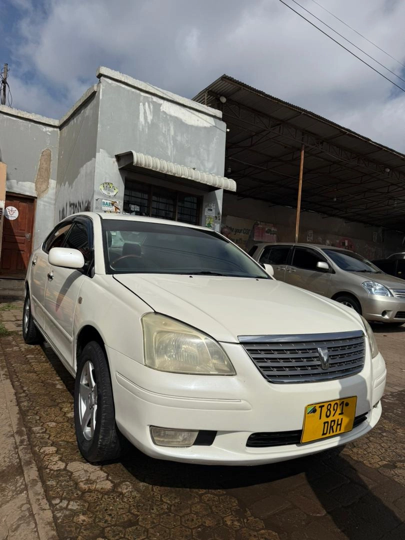 Toyota Premio 2004, 1490cc, Full AC thumbnail 2