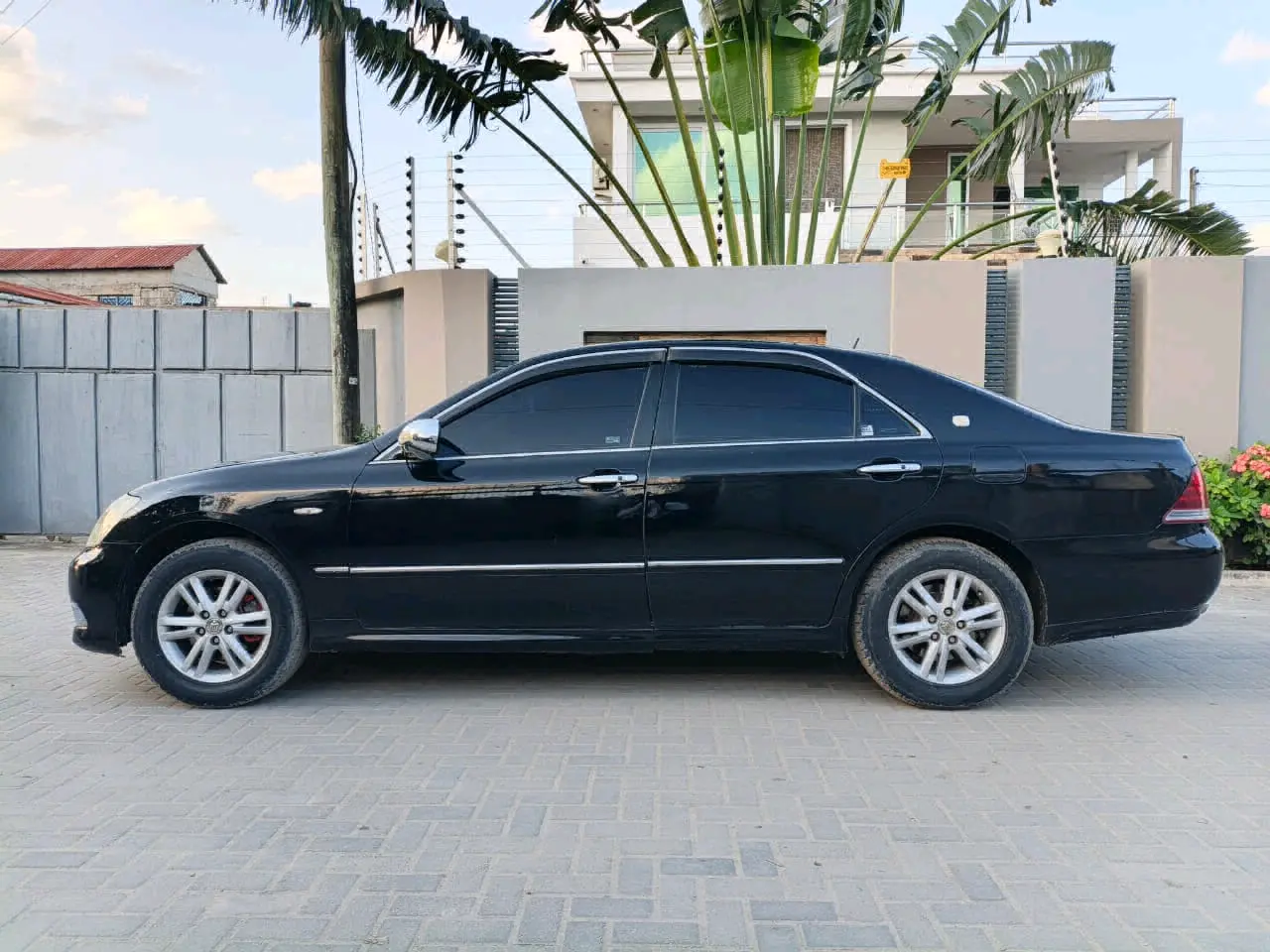 Toyota Crown Athlete 2005 thumbnail 8