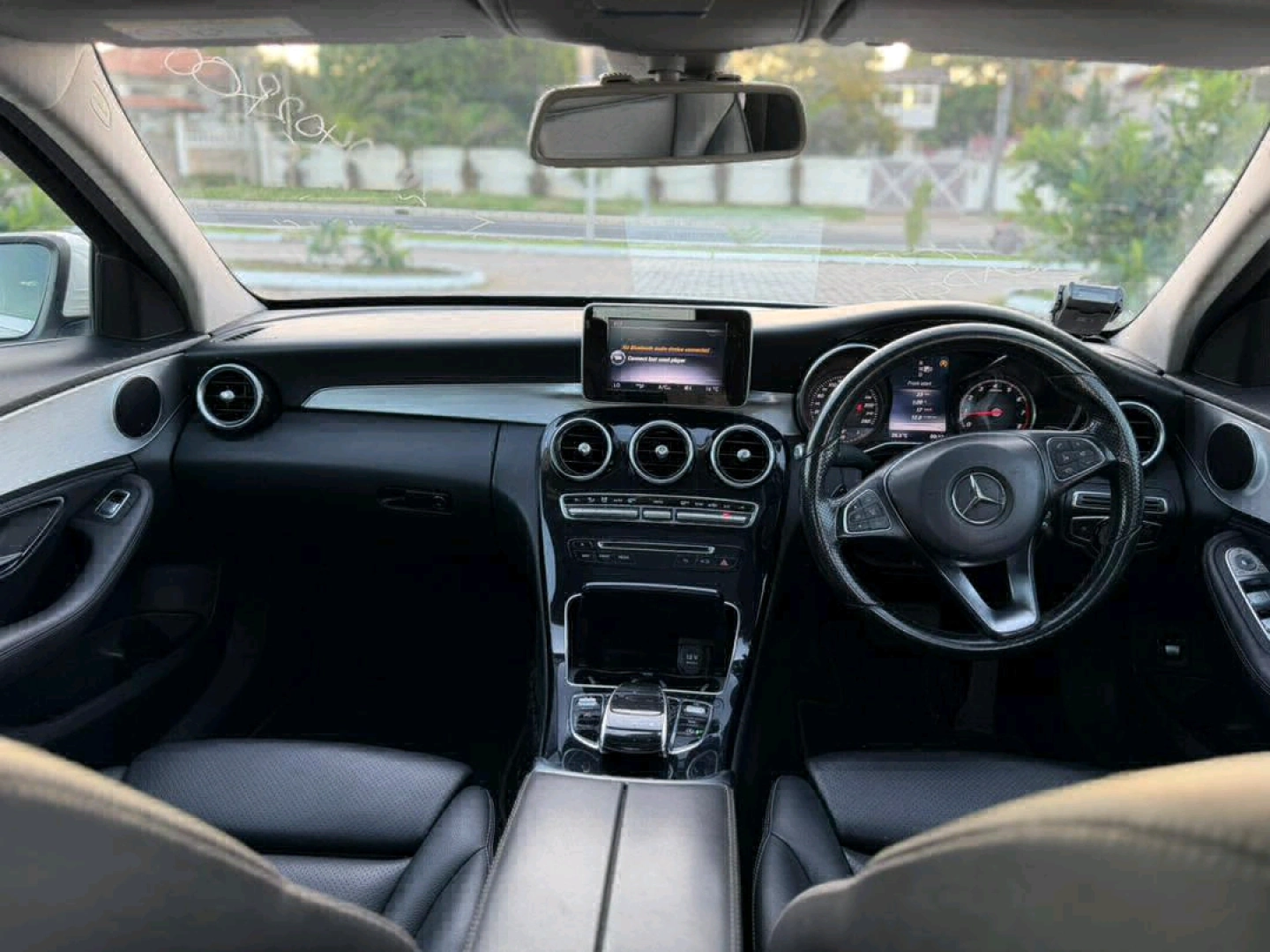 Mercedes Benz C Class 180 (2015) - Panoramic Sunroof thumbnail 5