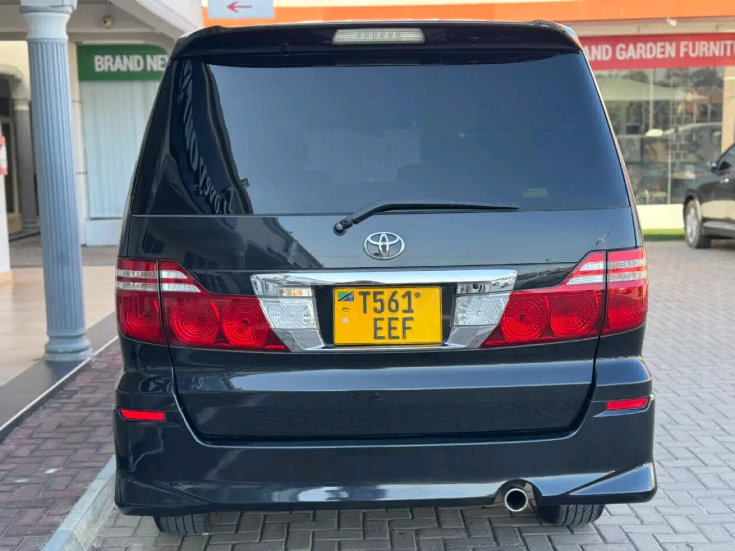 Toyota Alphard 2007 (Reg EEF) thumbnail 2