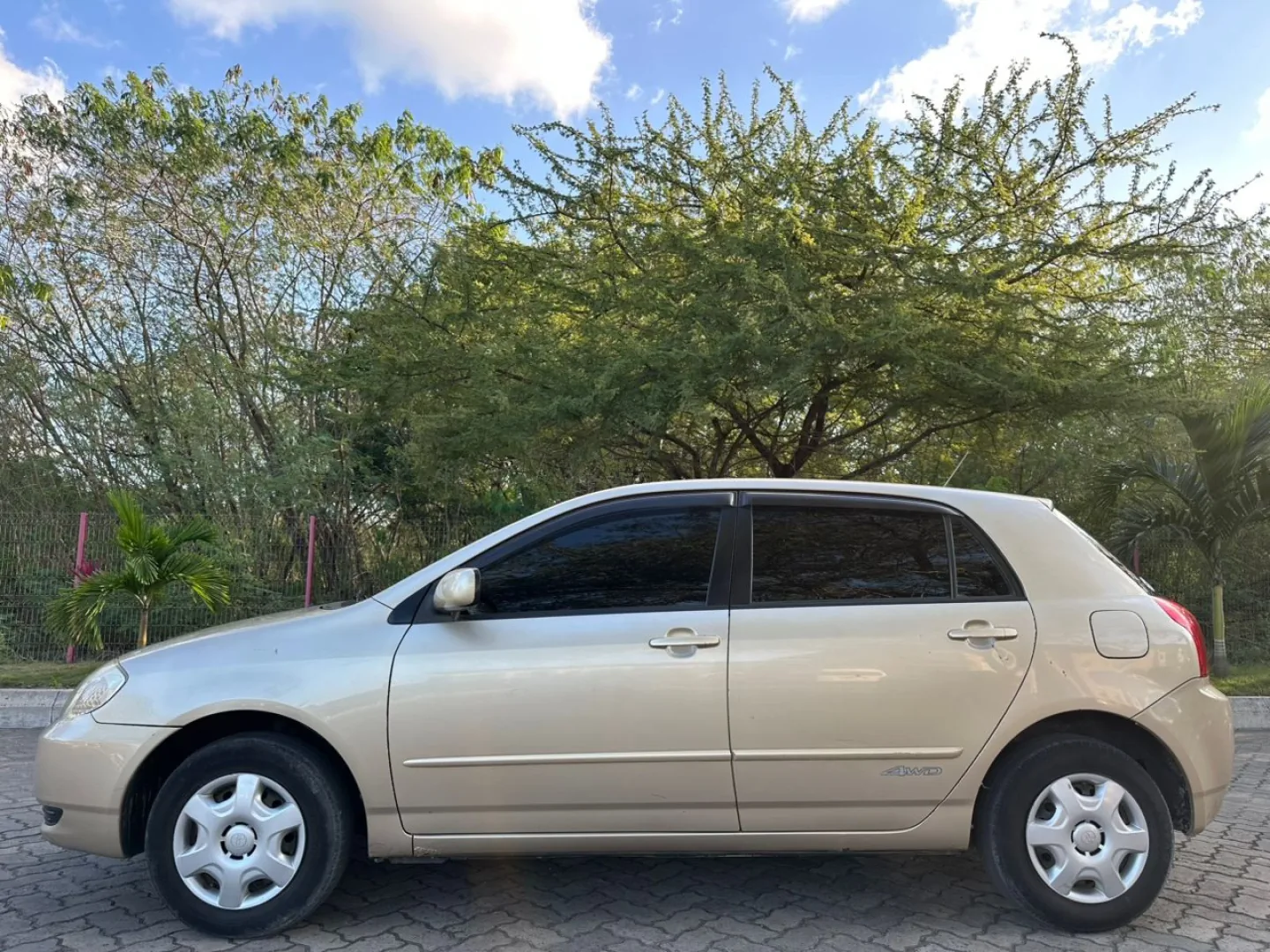 Toyota RunX 2004 Full AC 1490cc thumbnail 4