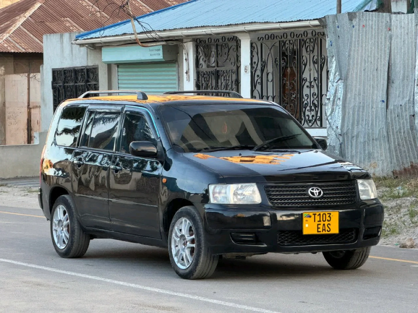 Toyota Succeed 2003 Black 1490cc Full AC thumbnail 3