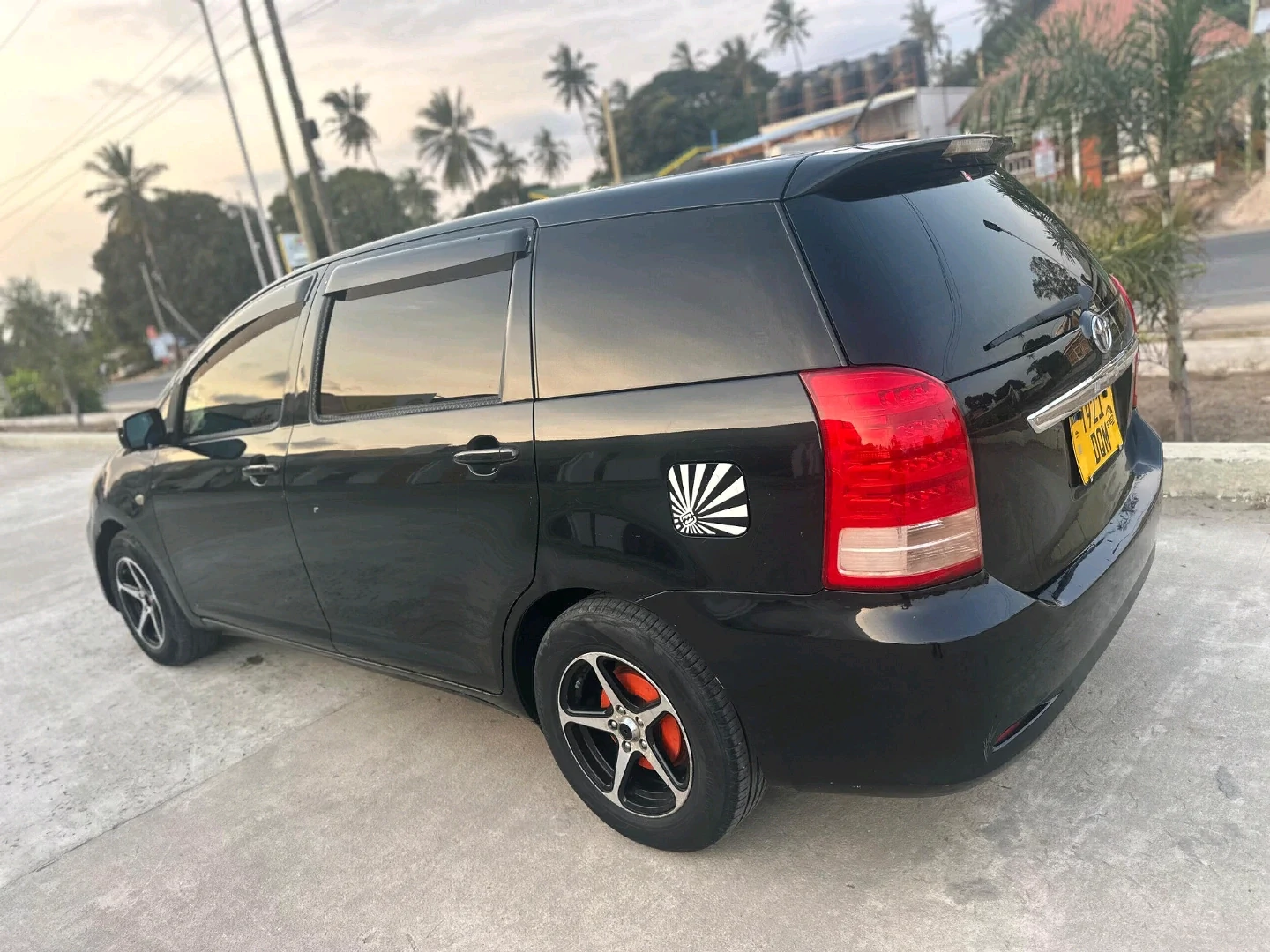 Toyota Wish 2008 New Model DQM thumbnail 4