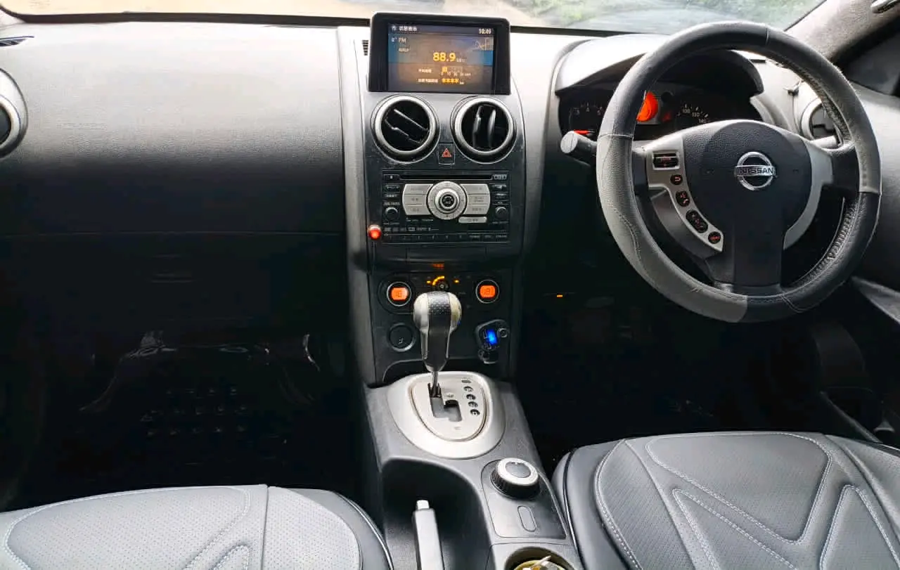 Nissan Dualis (Qashqai) 2007 Nyeusi thumbnail 2