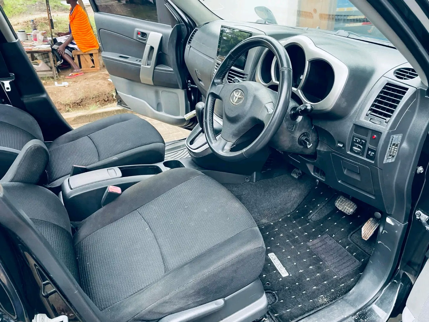 Toyota Rush 2010 SUV 1490cc thumbnail 8