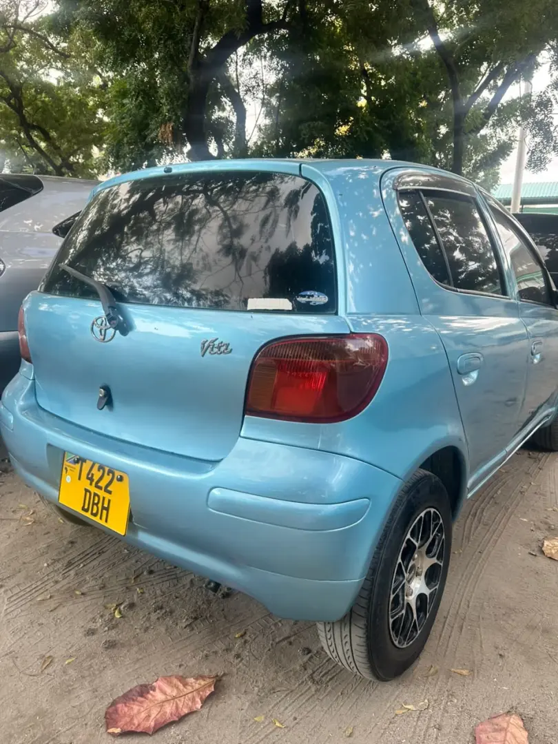 Toyota Vitz Old Model DBH