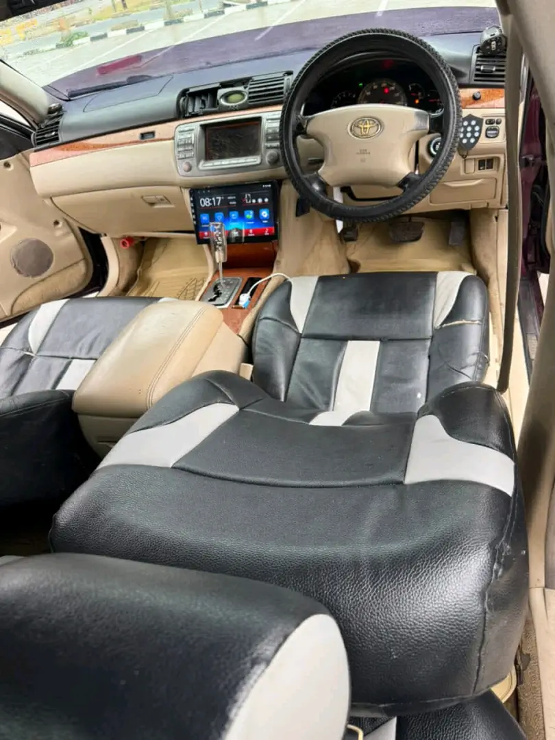 Toyota Brevis DKG 2490 CC Maroon thumbnail 7