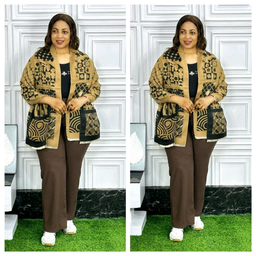 Patterned Shawl or Cardigan for Women thumbnail 7