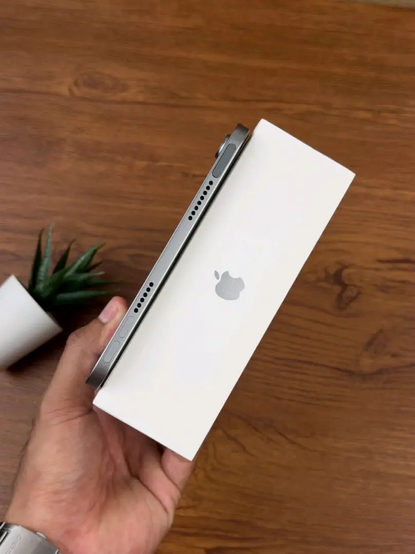 Apple iPad Mini 7 (2025 Model) Available thumbnail 9
