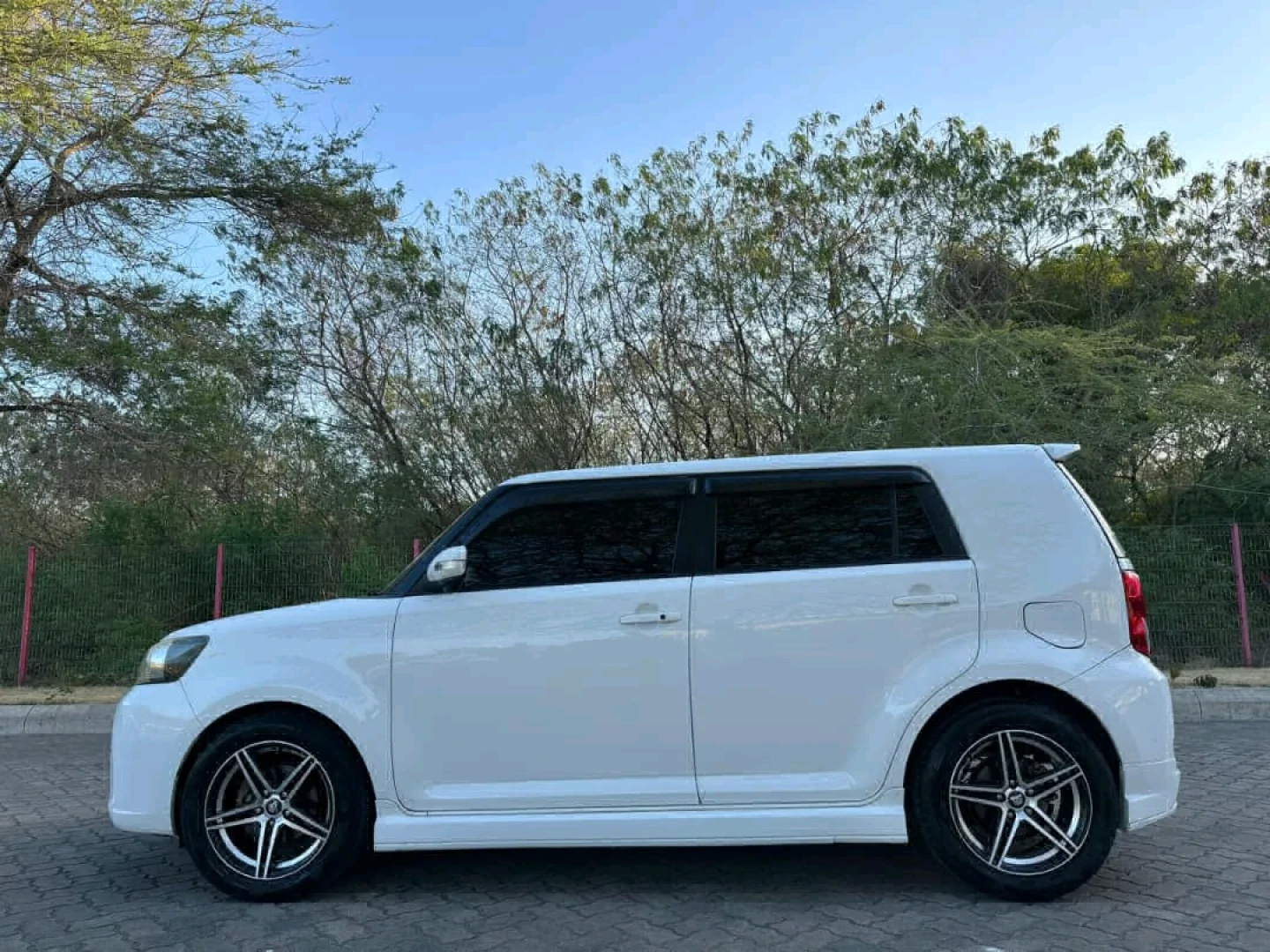 Toyota Rumion 2008 For Sale (Low Mileage) thumbnail 7