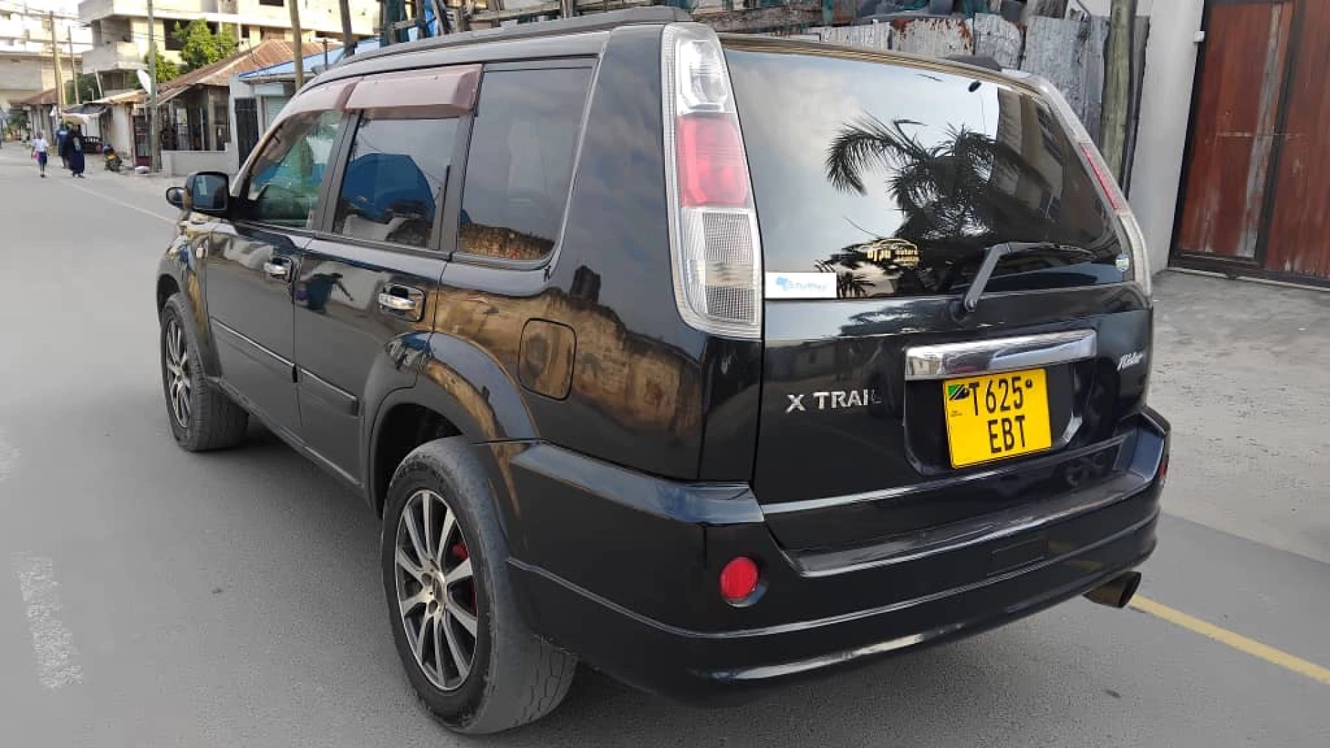 Nissan X-Trail SUV EBT 1990cc thumbnail 5
