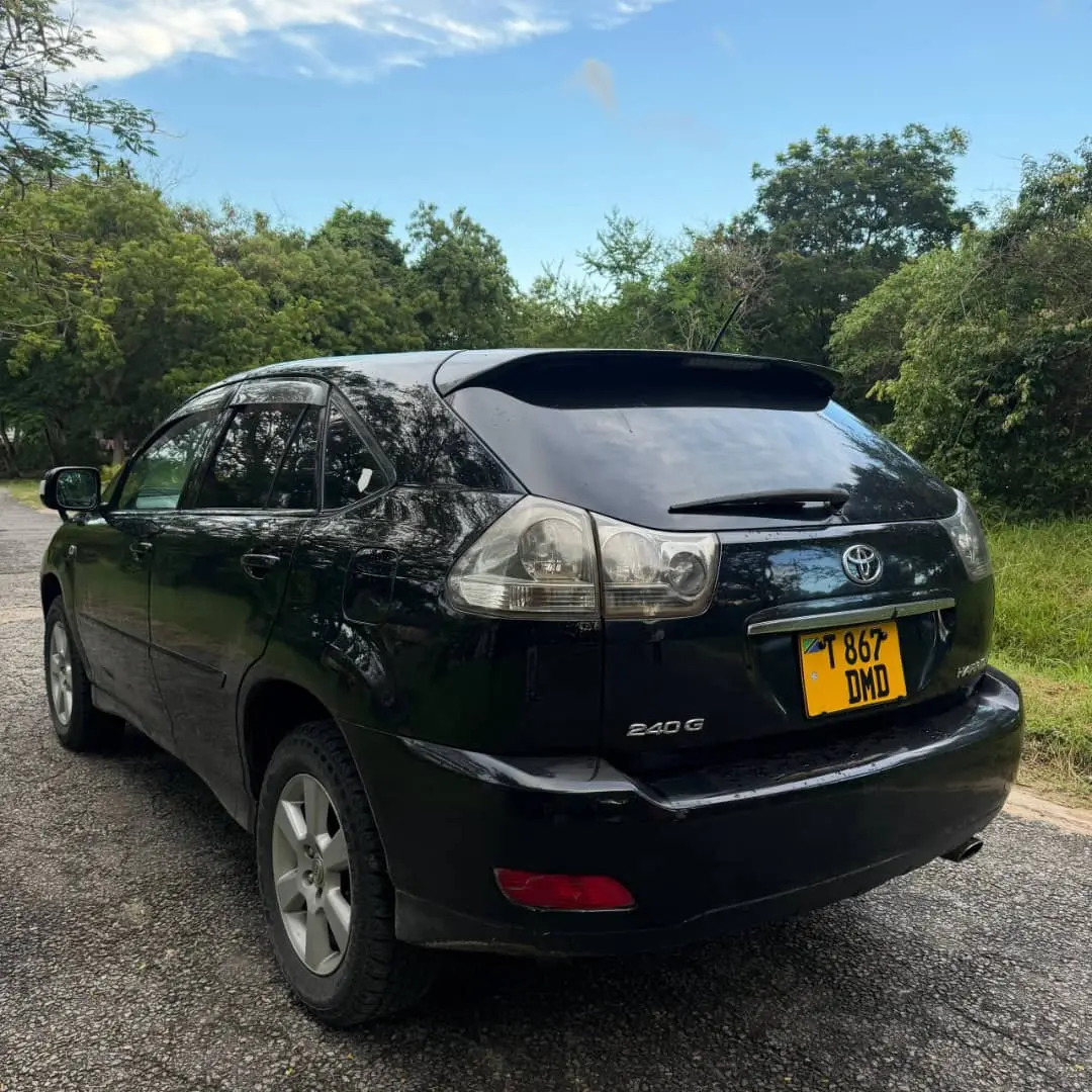 Toyota Harrier 2006 thumbnail 2