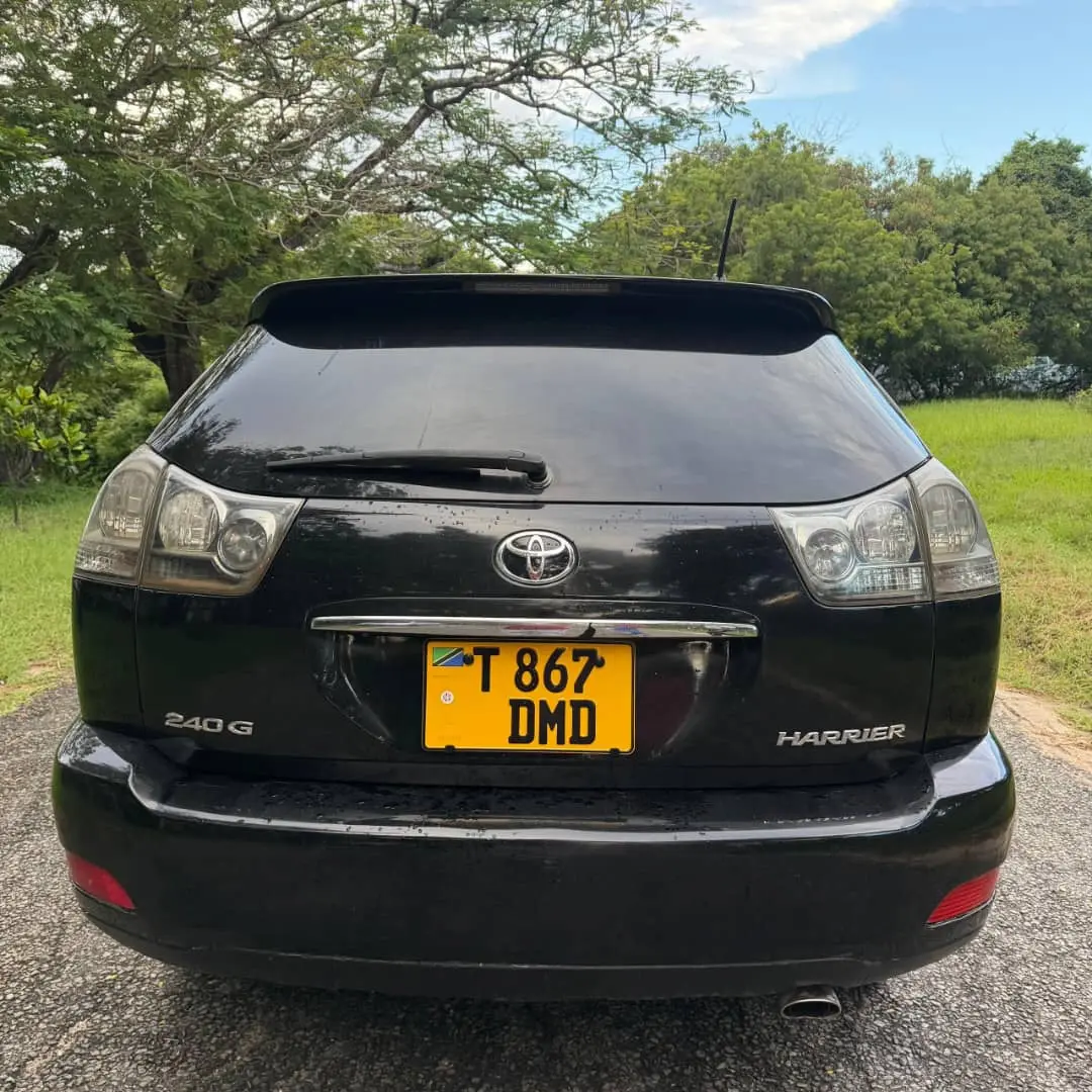 Toyota Harrier 2006 thumbnail 3