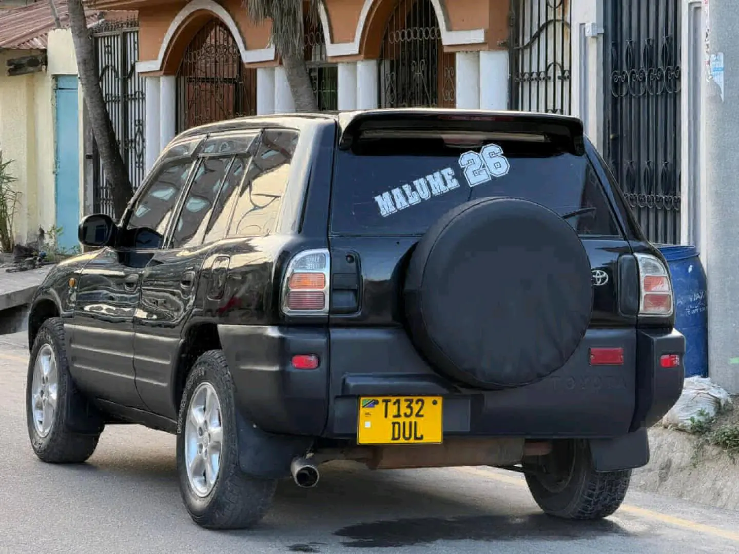 Toyota RAV4 Old Model 1990 for Sale thumbnail 6