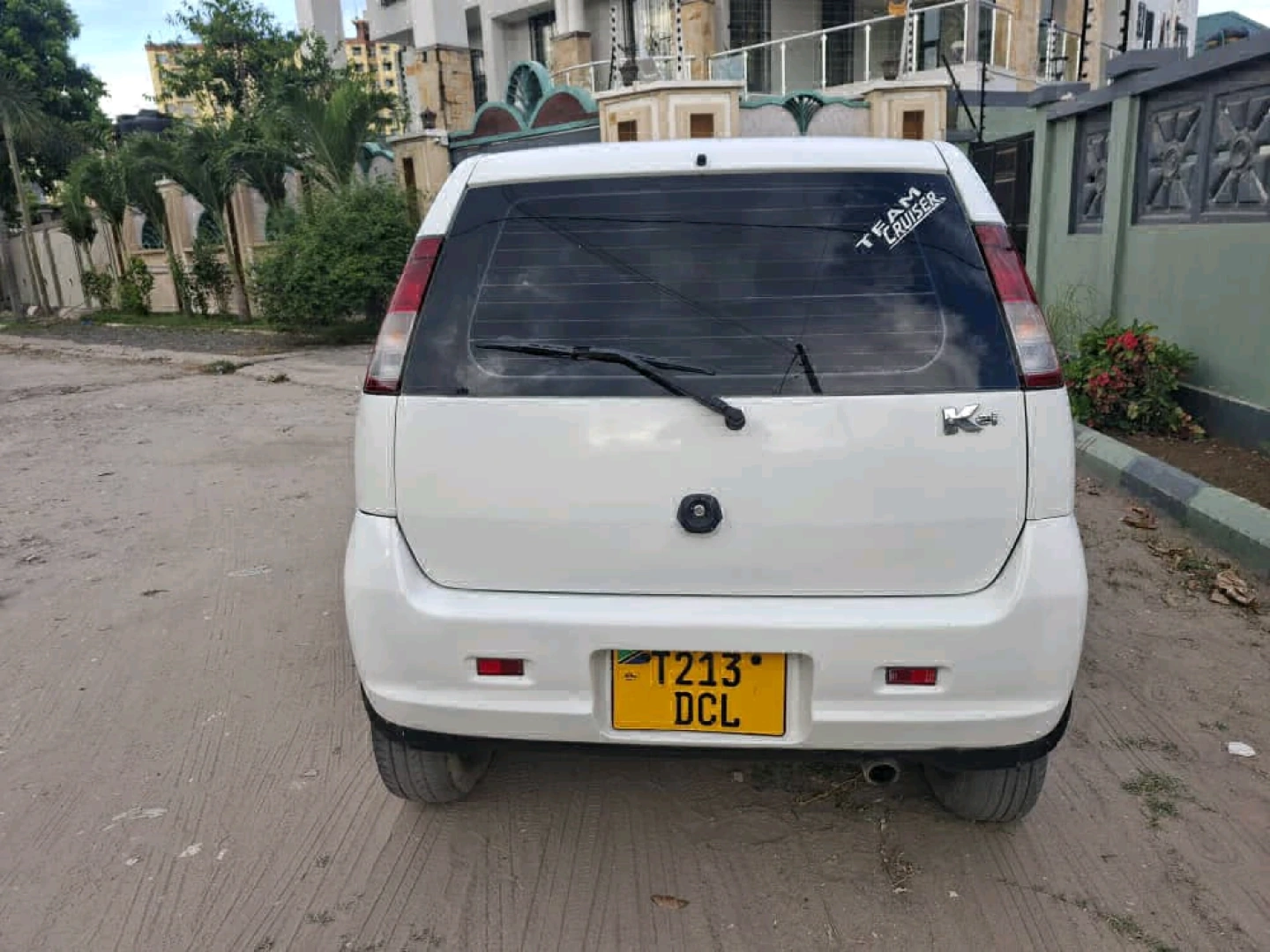 White Suzuki Kei Car for Sale thumbnail 2