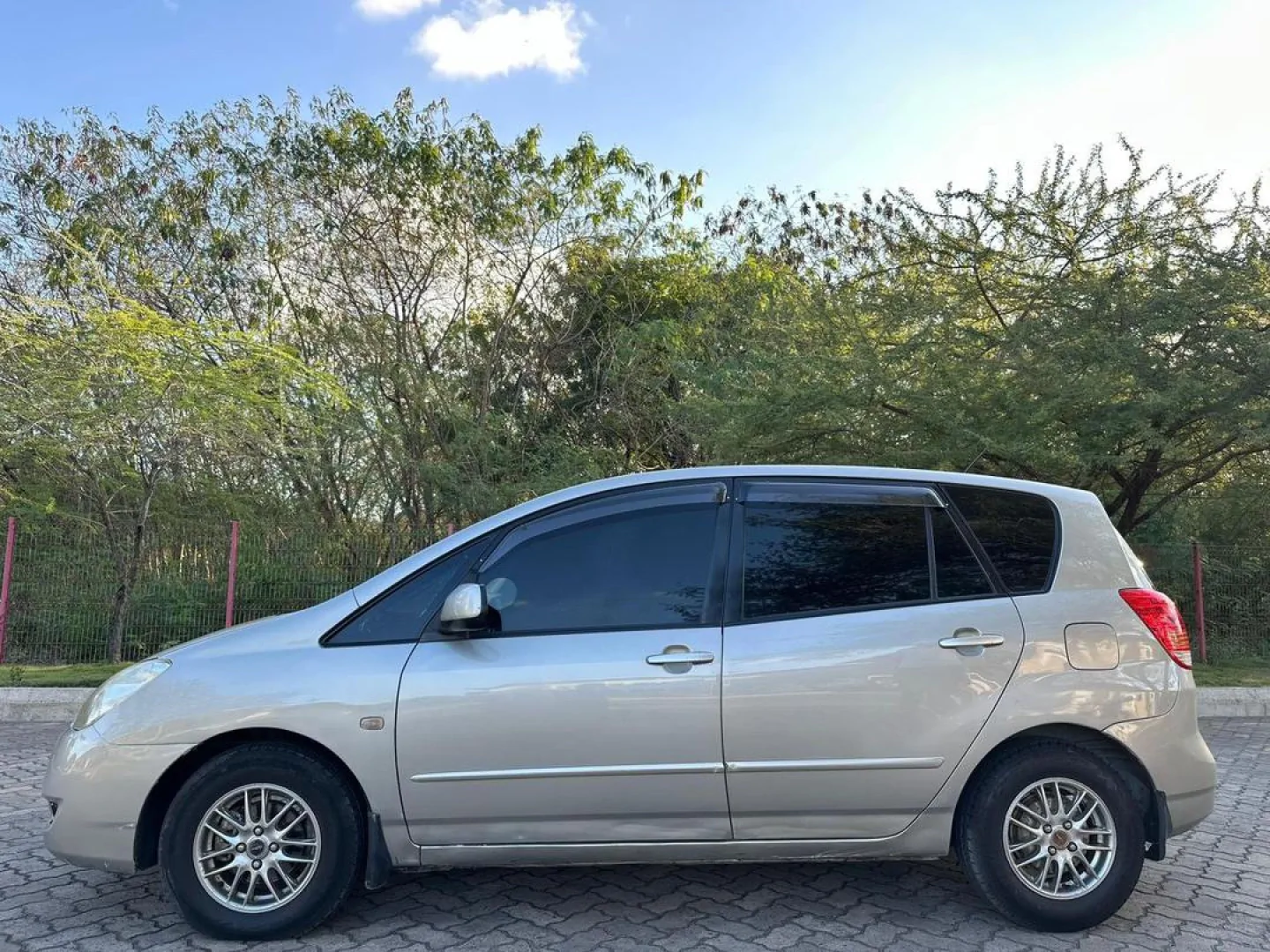 Toyota Spacio DVN 2005, 1490cc, Full AC thumbnail 8