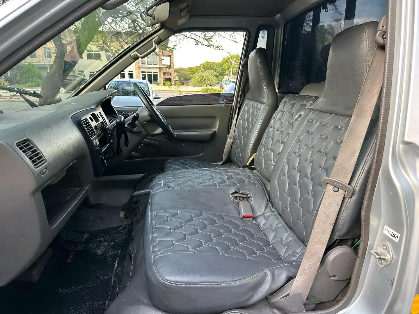 Toyota LiteAce Pickup thumbnail 7