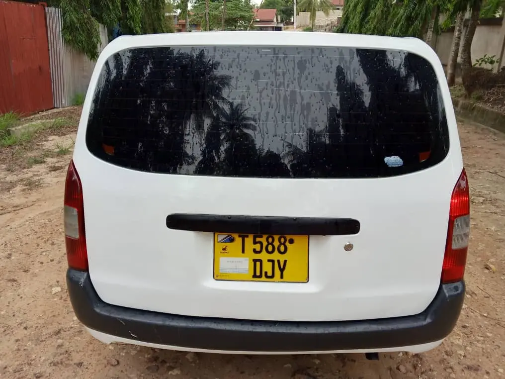 2006 Toyota Probox for Sale thumbnail 4